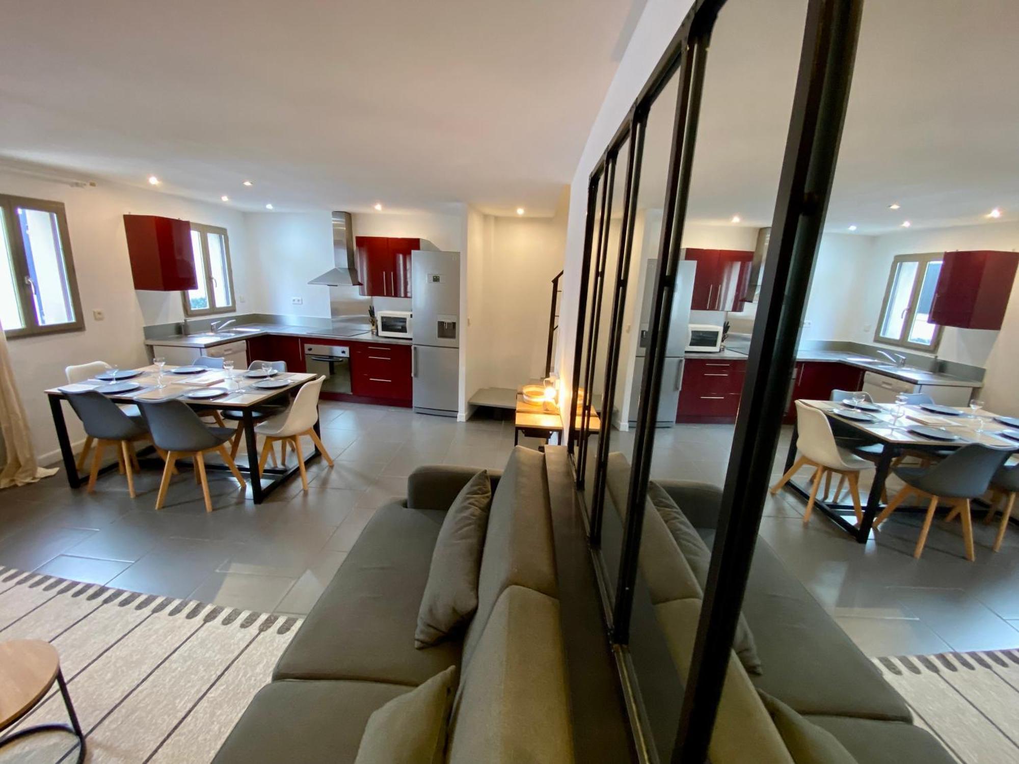 Notre Cocon Des Remparts Apartment